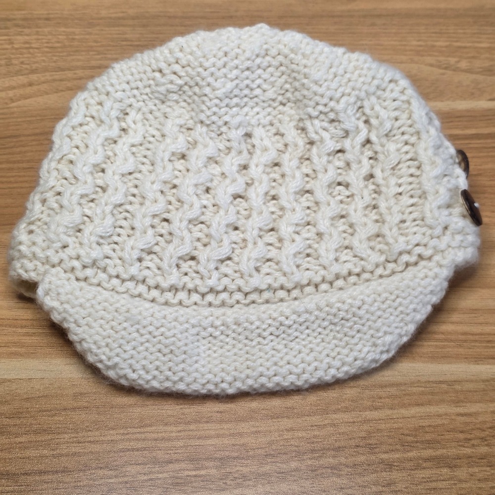 Eddie Bauer Cream Knit Beanie Hat with Buttons One Size Acrylic Lined‎ Winter